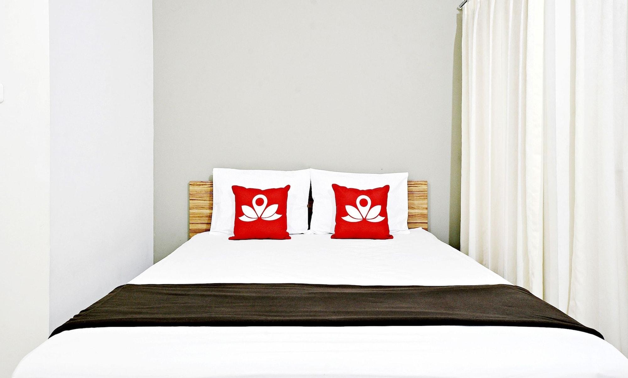 Zen Rooms Mampang Prapatan Джакарта Экстерьер фото